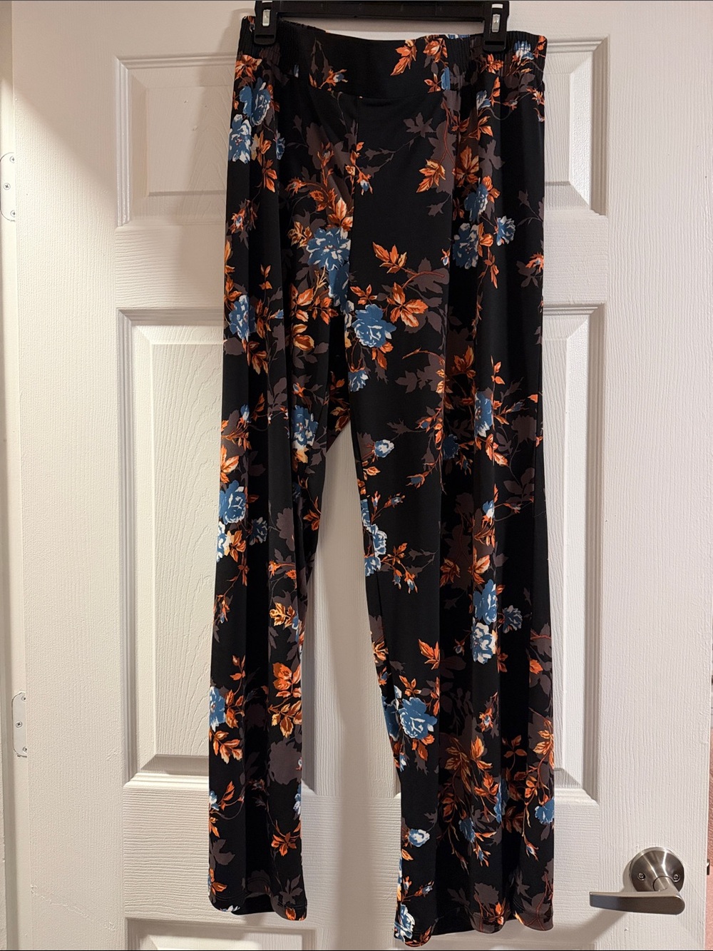 IMAN Black Wide-Leg Pants with Blue and Orange Floral Print plus size 1x